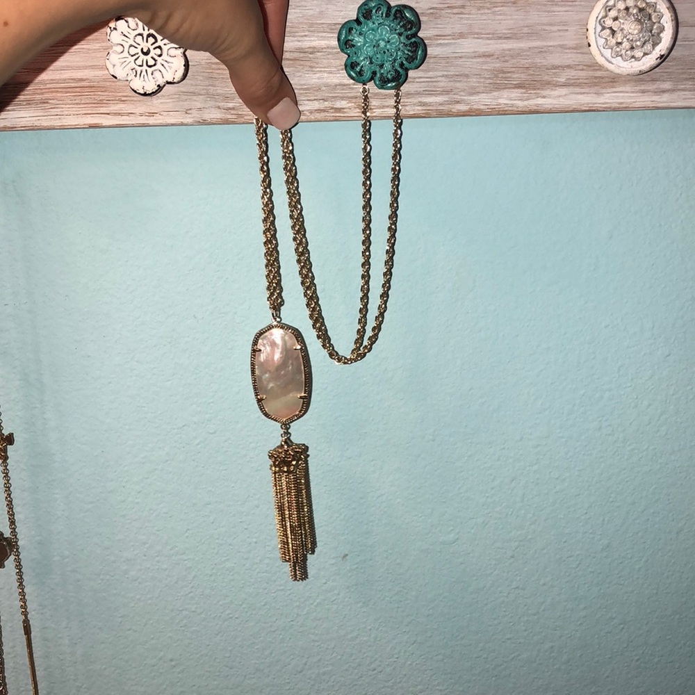 Rayne Kendra Scott necklace